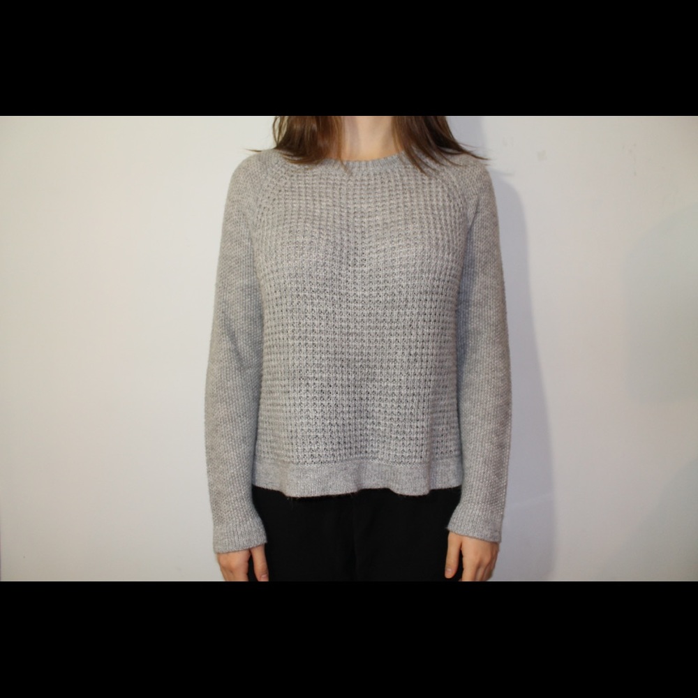 Forever 21 Gray Sweater